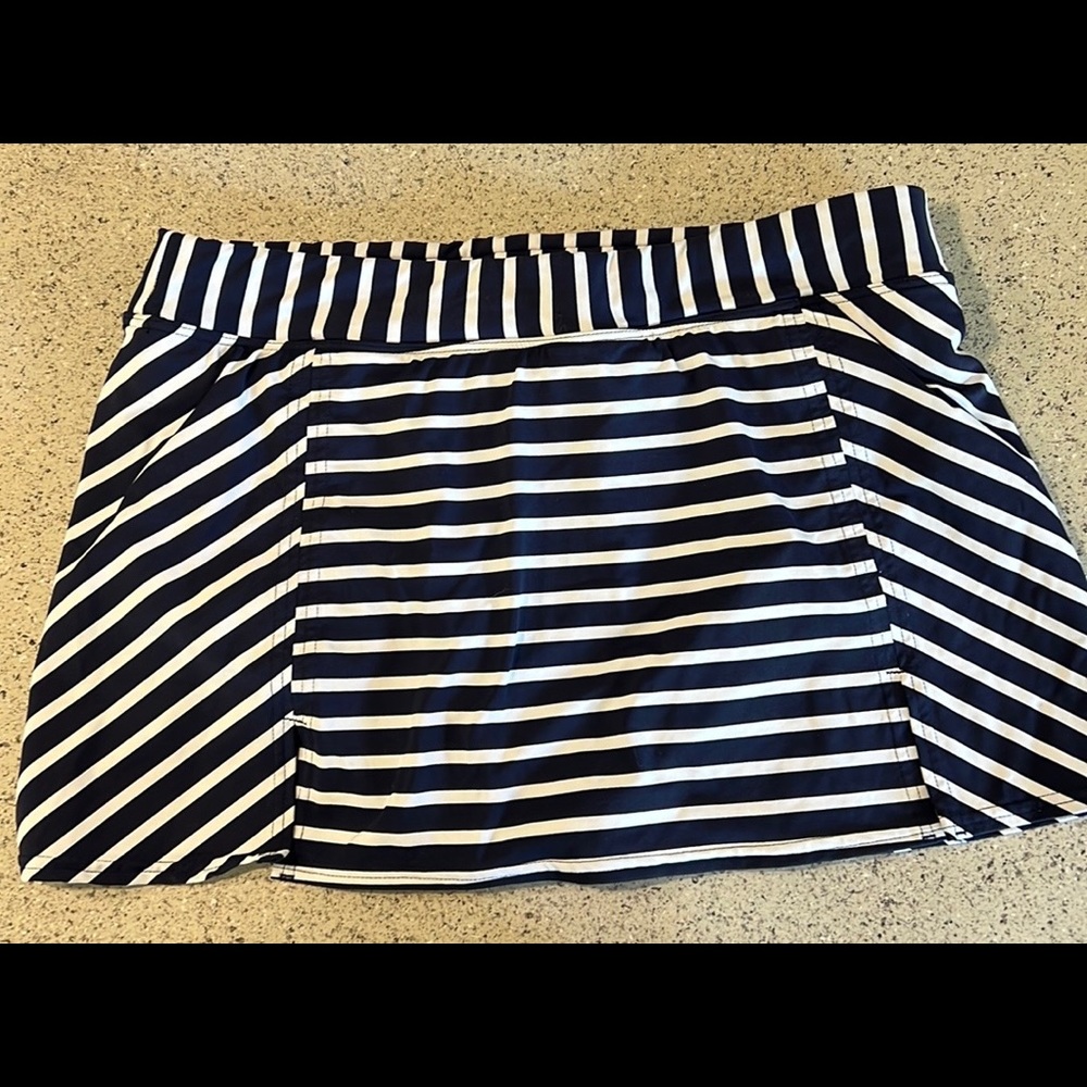 Land’s End Navy and White striped swim skirt